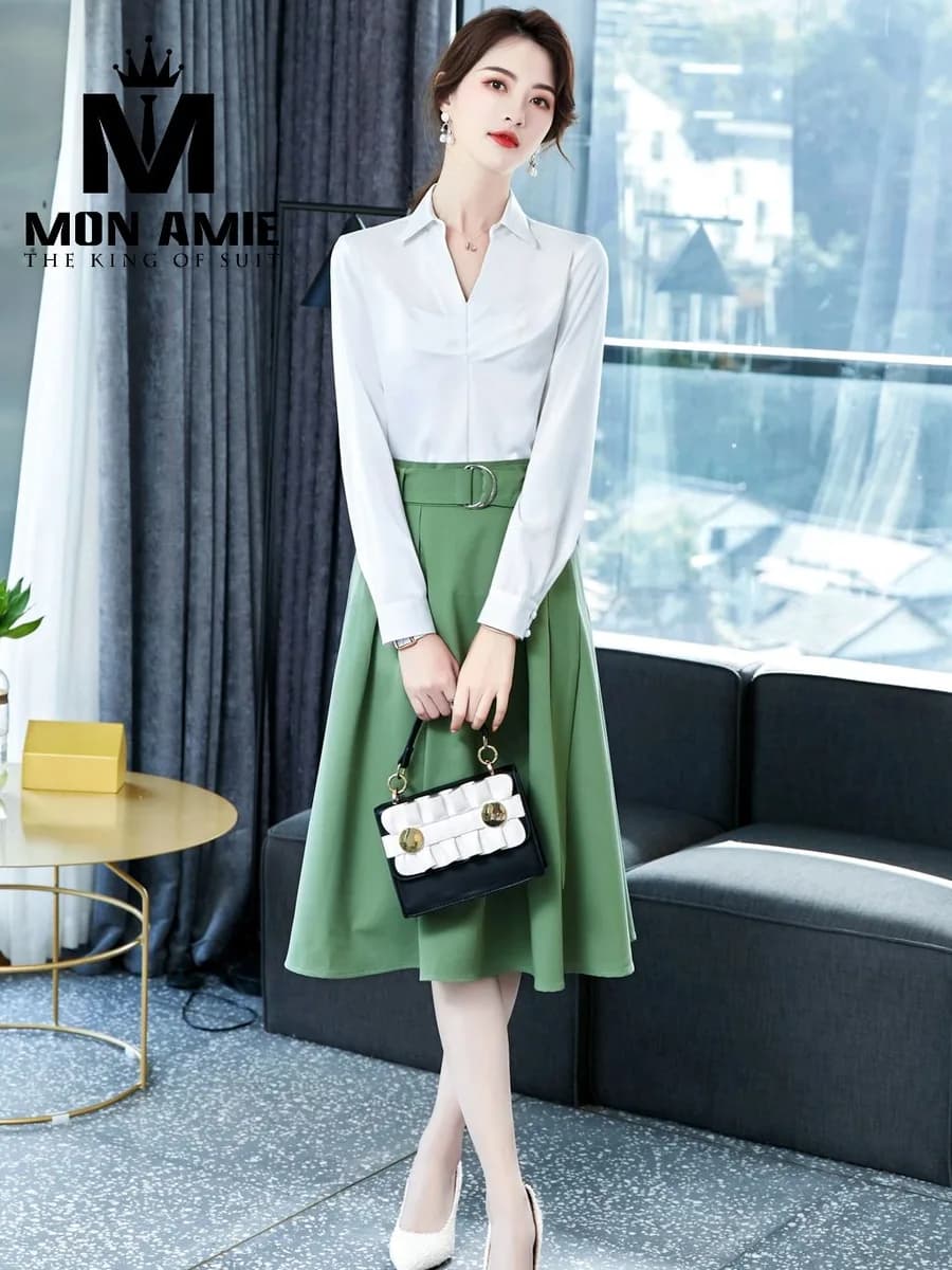 Sơ Mi Nữ Trắng Cổ V Phối Chân Váy Xanh Lá Xòe