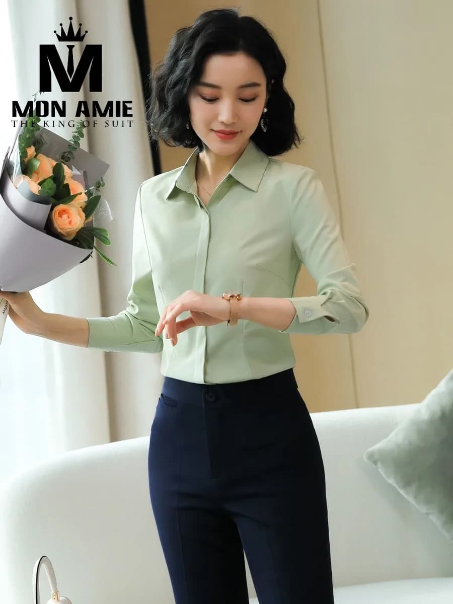 Sơ Mi Nữ Xanh Pistachio Nẹp Ẩn Phối Quần Navy