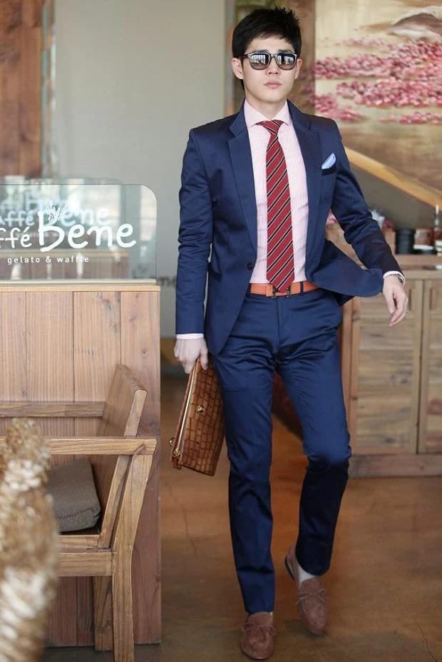 Vest Xanh Cobalt Cuối Tuần