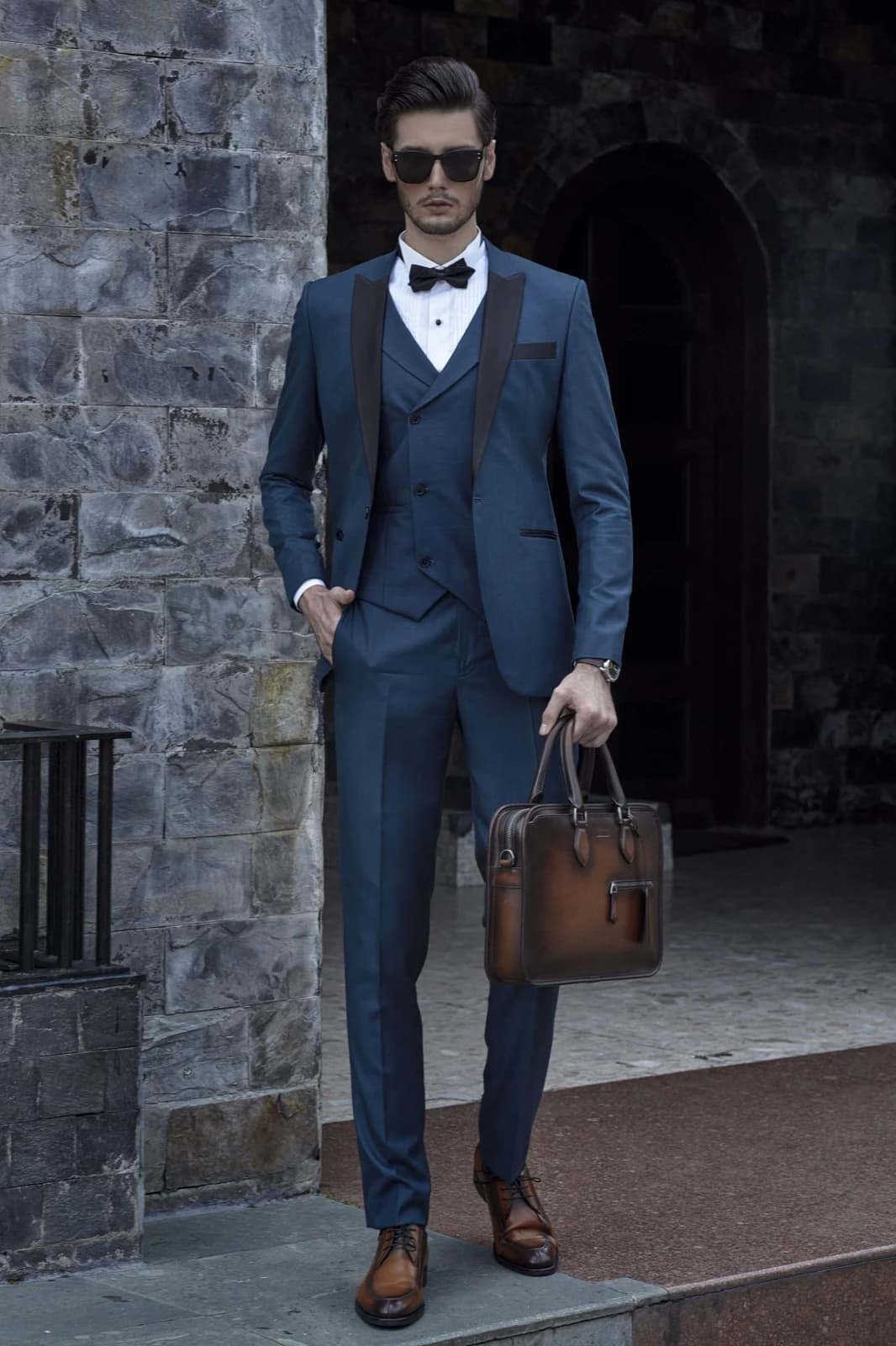 Lễ Phục Navy Ba Mảnh Ve Satin