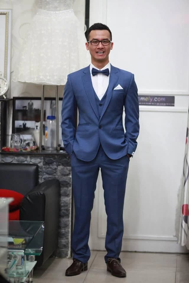 Xanh Thép Ba Mảnh Nơ