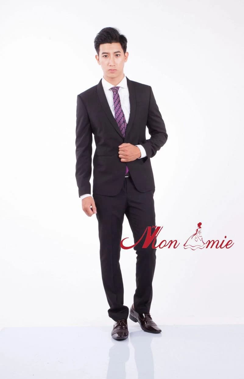 Lễ Phục Cưới Ve Khăn Satin