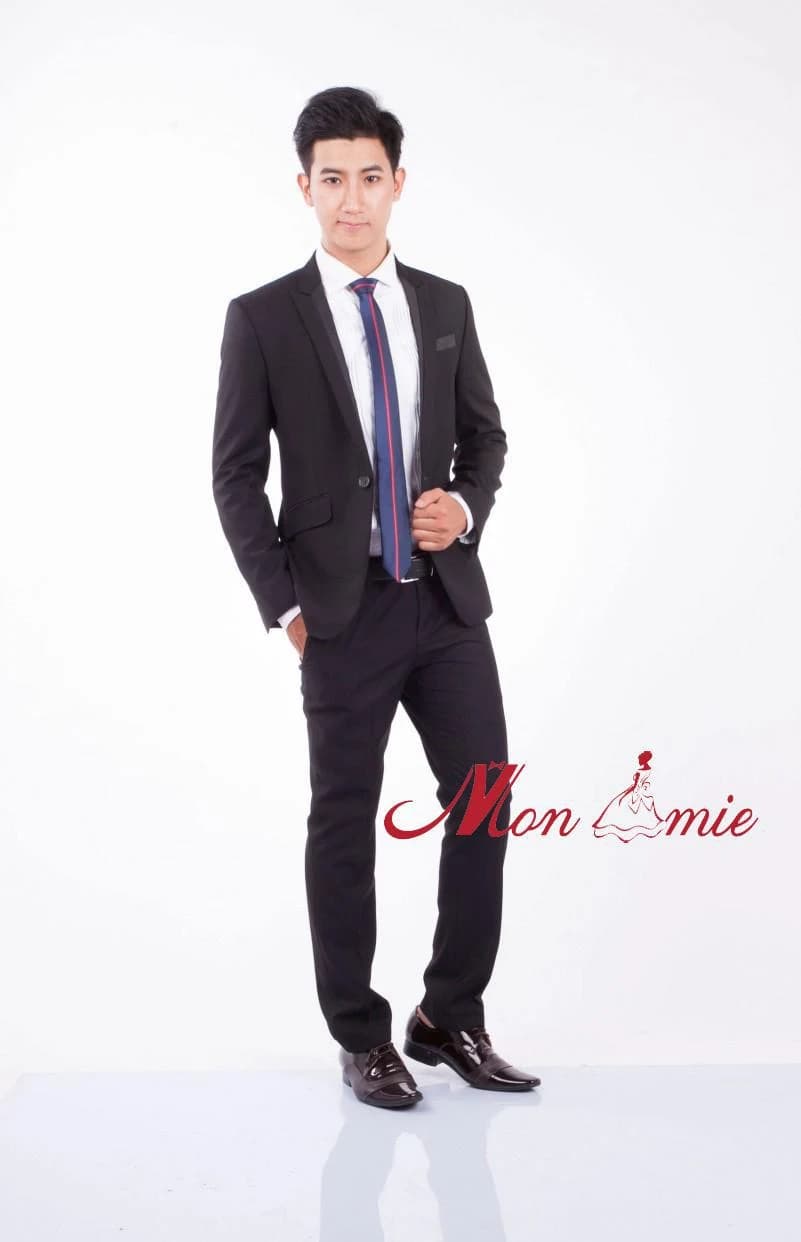 Vest Đen Navy Viền Chỉ Đỏ