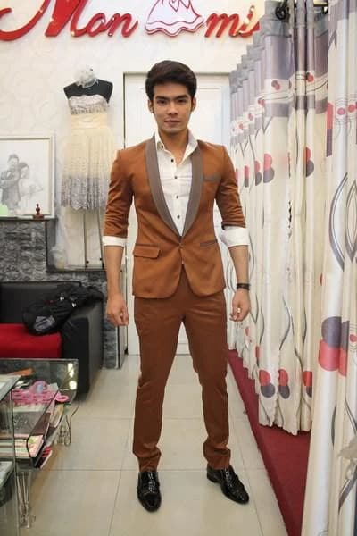 Vest Nâu Đồng Ve Khăn