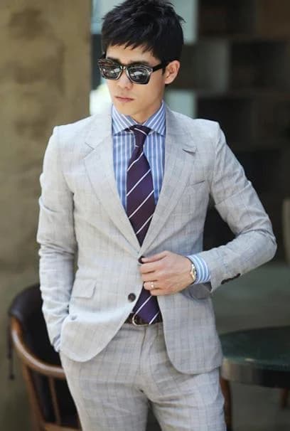 Vest Xám Kẻ Ô Ve Nhọn
