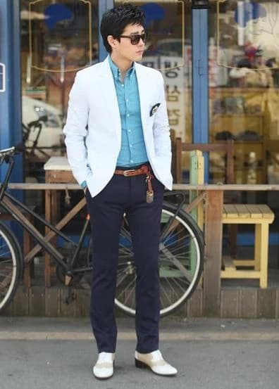 Blazer Trắng Ngày Nắng