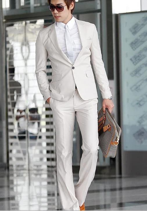 Bộ Suit Trắng Kem Tinh Khôi