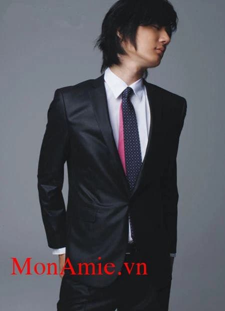 Vest Đen Ánh Kim Hiện Đại