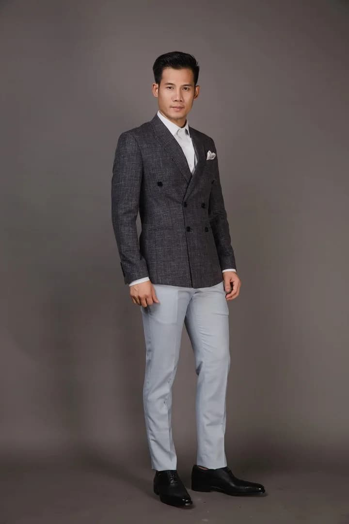 Blazer Xám Than Melange Hai Hàng Khuy Ve Peak
