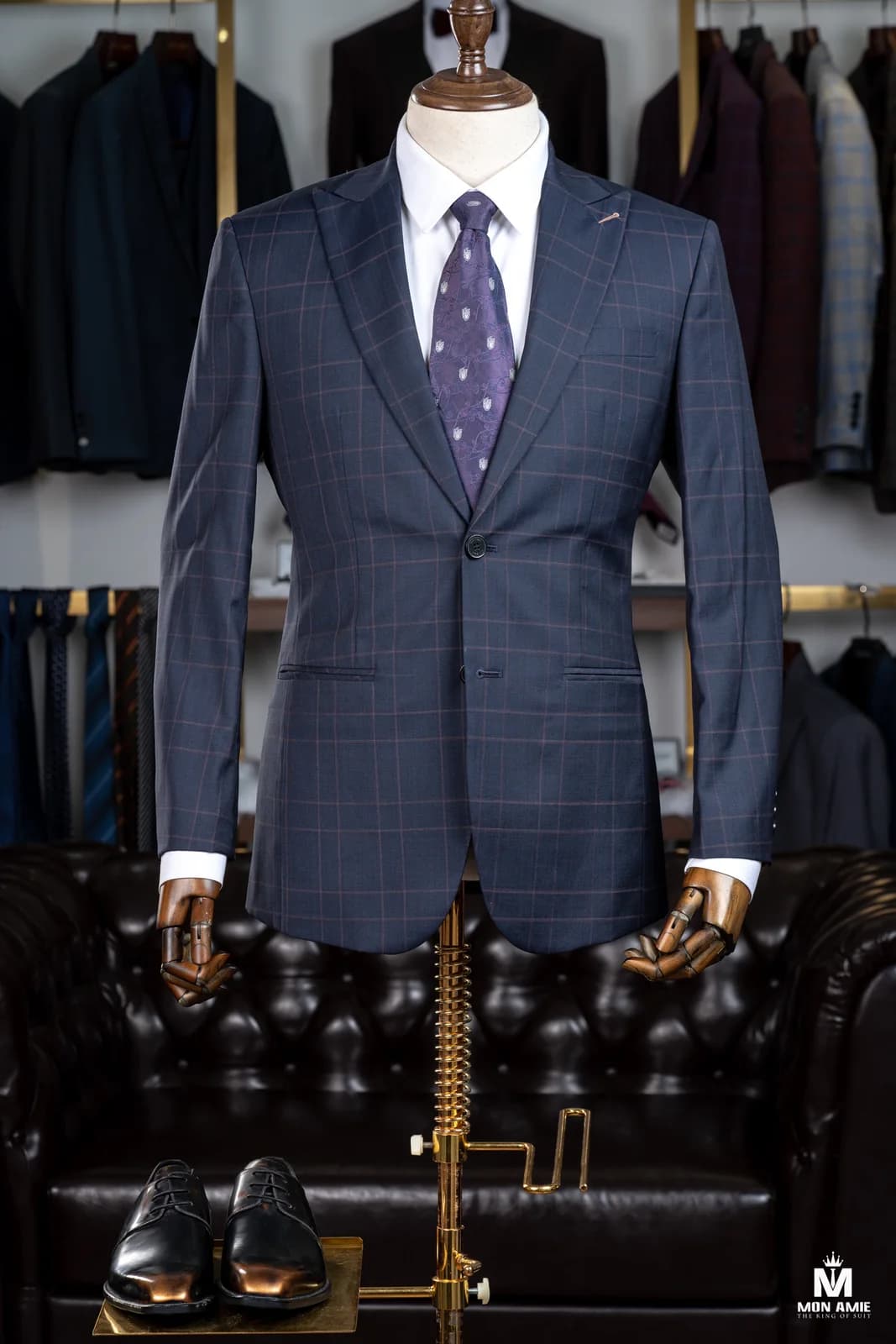 Suit Hai Nút Xanh Navy Kẻ Ô Chỉ Hồng Ve Nhọn