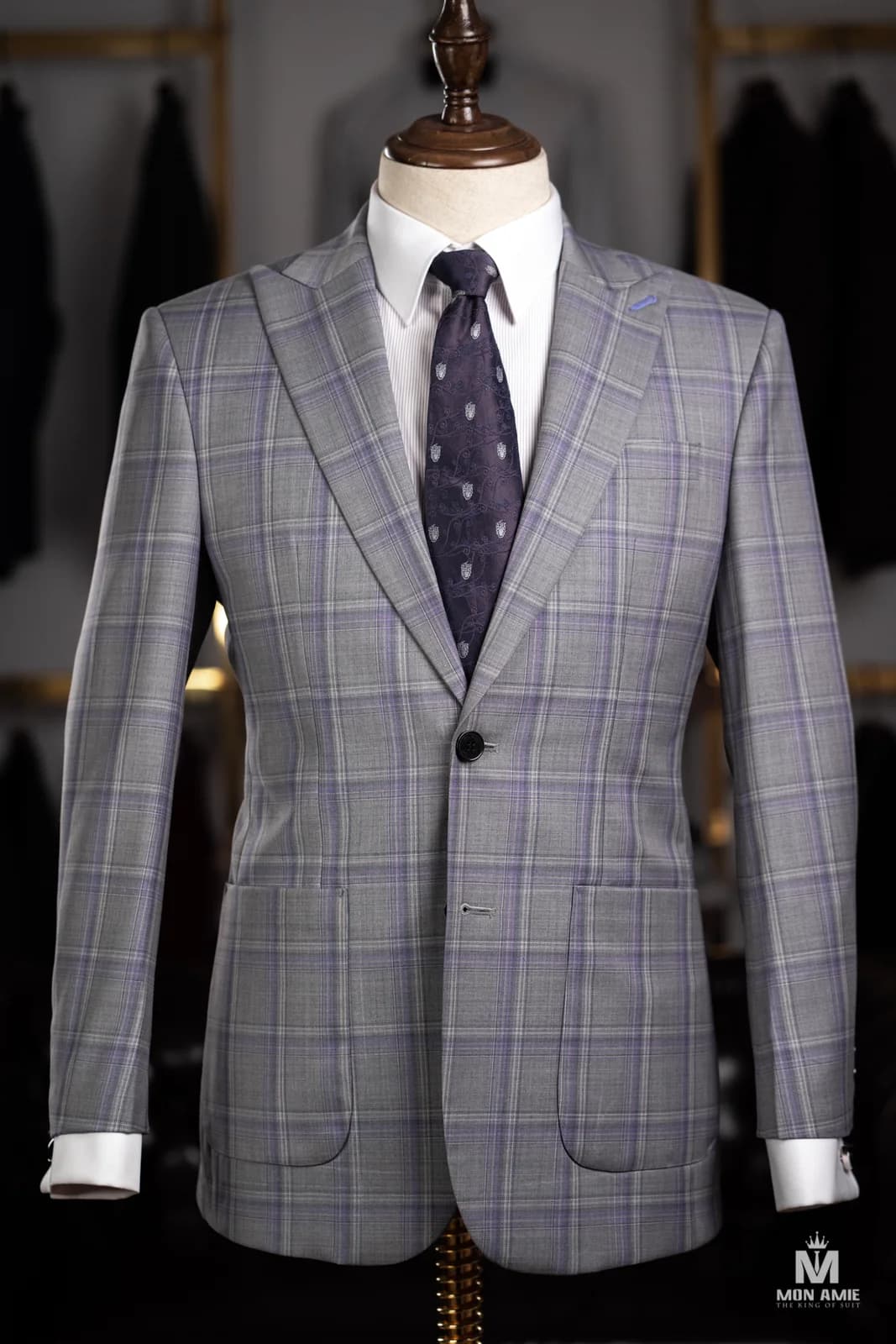 Suit Xám Nhạt Kẻ Ô Tím Oải Hương Ve Nhọn
