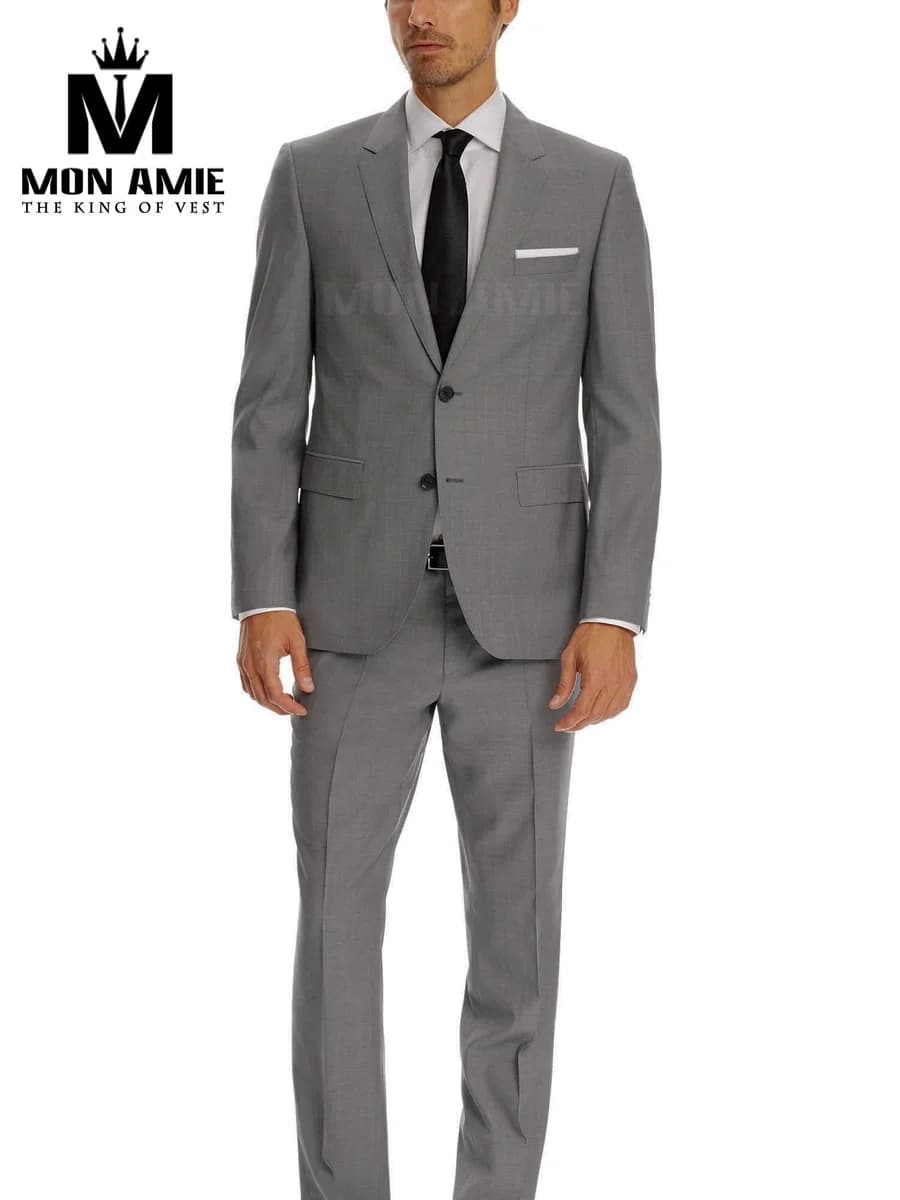 Suit Xám Nhạt Ve Notch Hai Nút