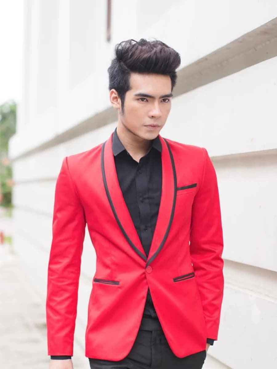Blazer Đỏ Ve Khăn Viền Đen