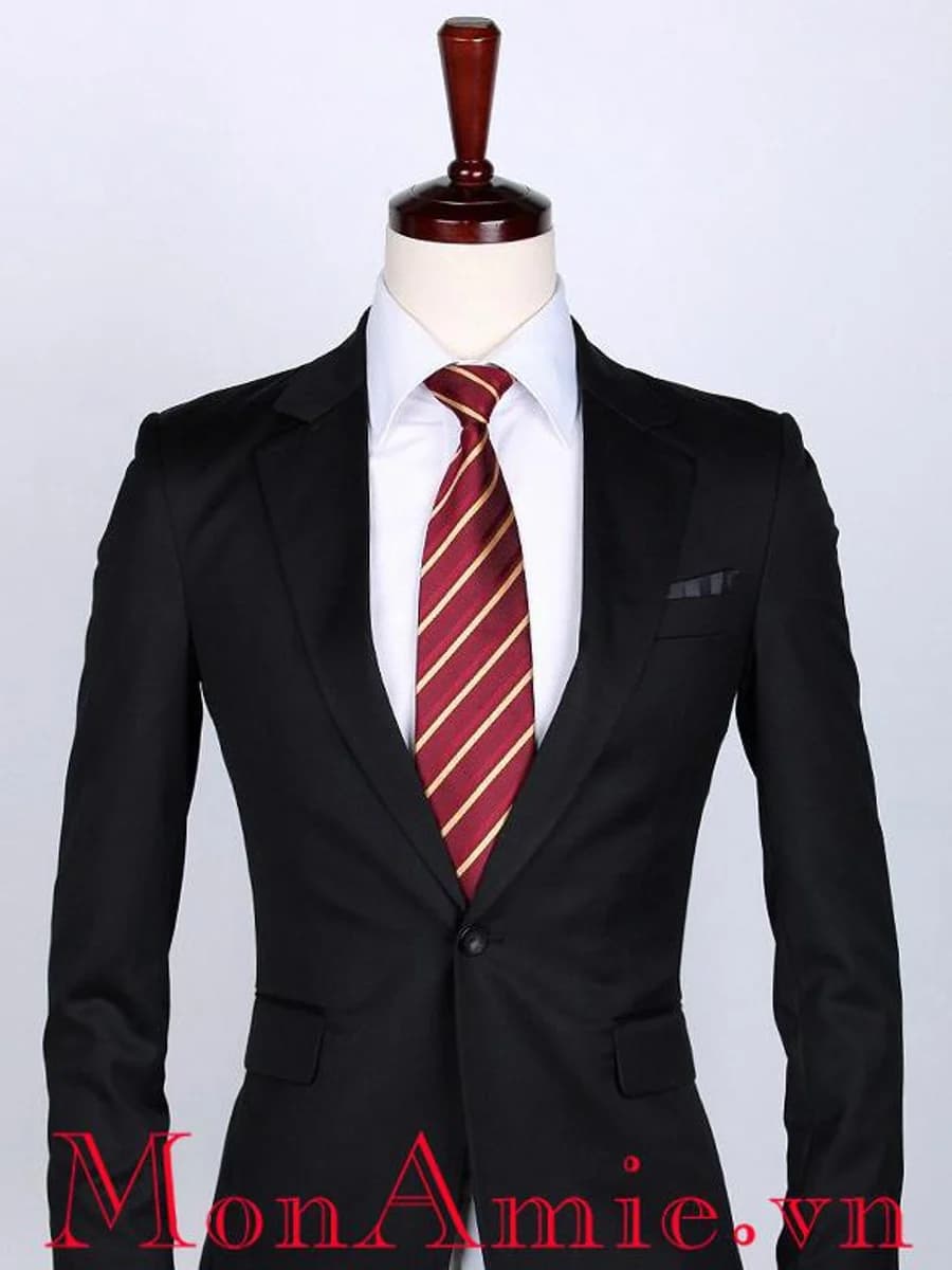 Vest Đen Một Nút Chuẩn Mực