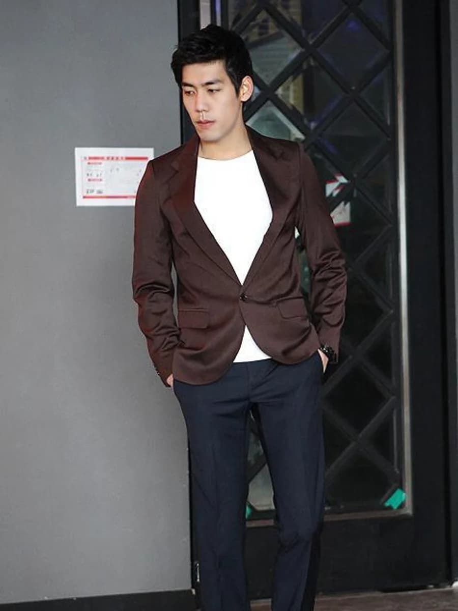 Blazer Nâu Socola Ve Nhọn