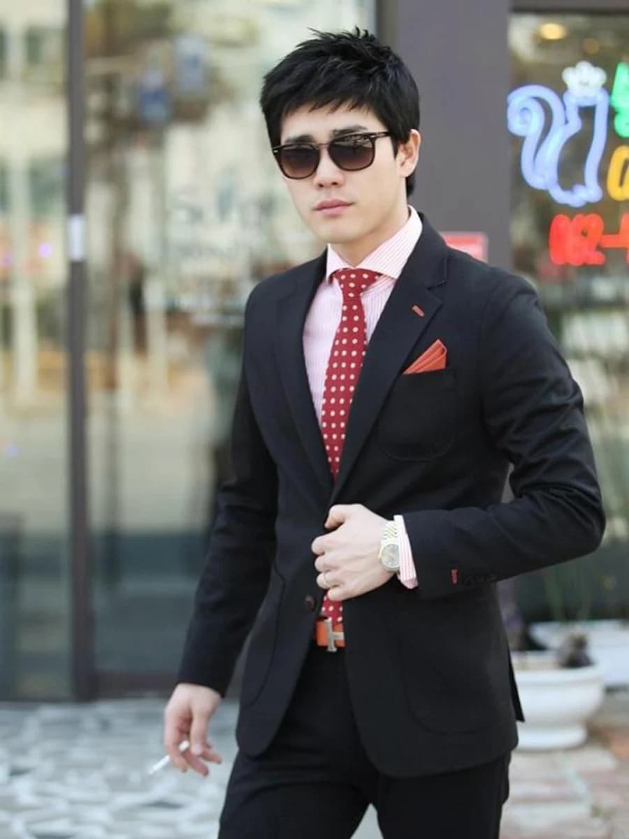 Vest Đen Cà Vạt Chấm Bi