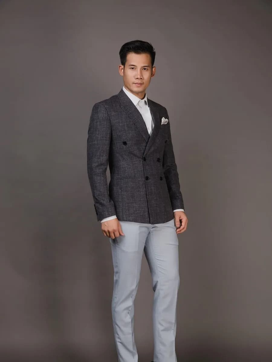 Blazer Xám Than Melange Hai Hàng Khuy Ve Peak
