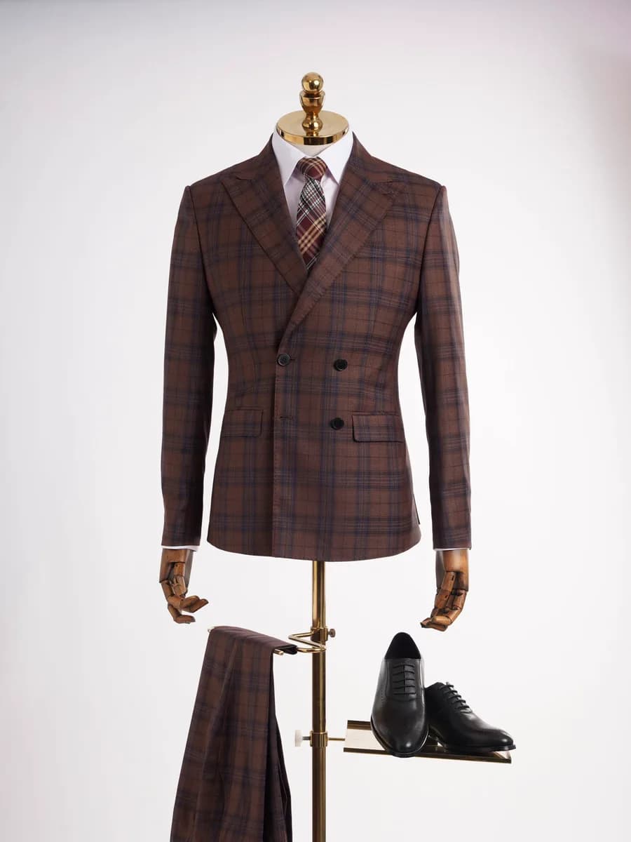 Suit Hai Hàng Nút Nâu Đồng Kẻ Ô Xanh Navy Ve Nhọn