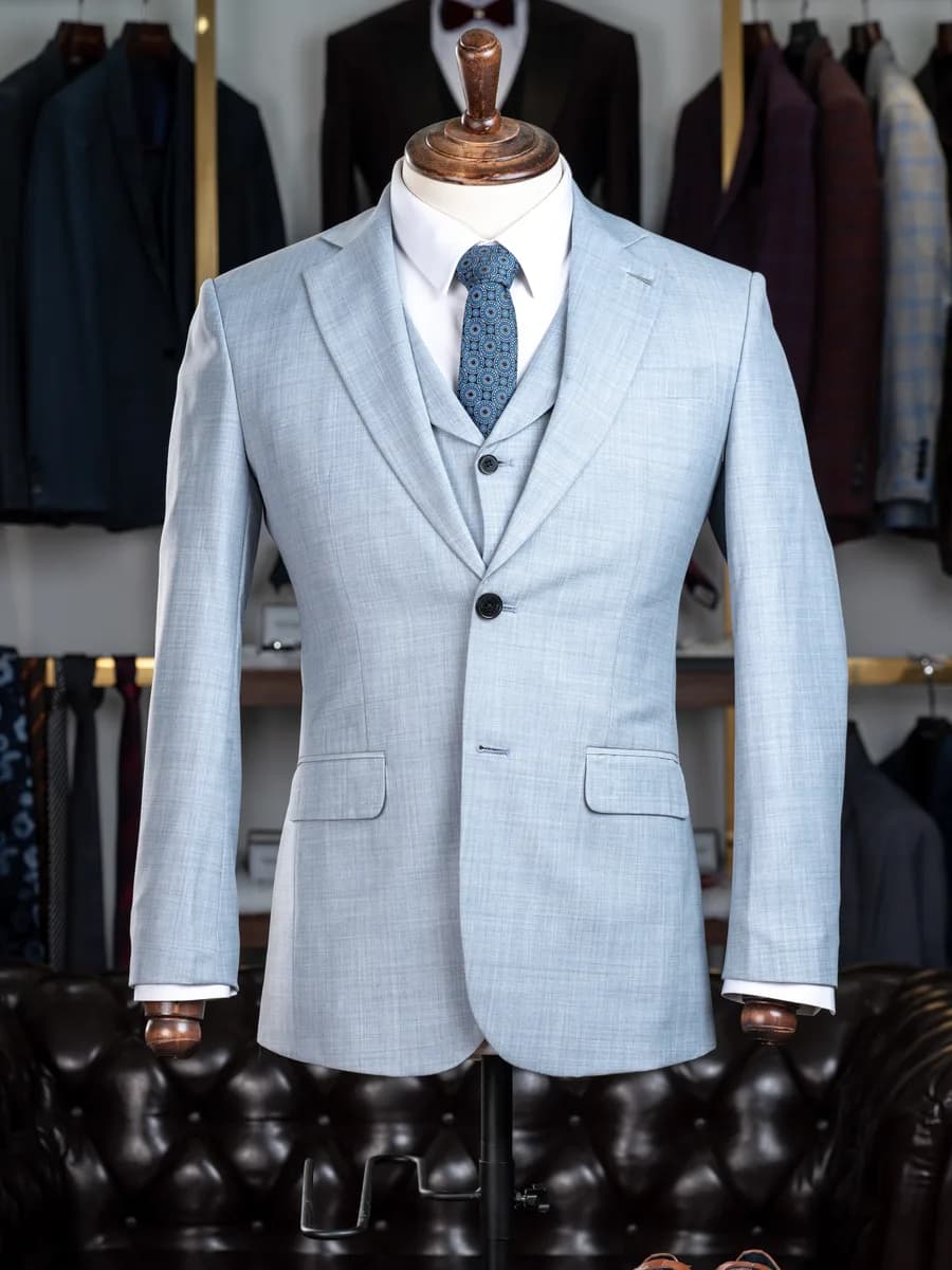 Suit Ba Mảnh Xanh Băng Nhạt Vân Sợi Ve Bẻ