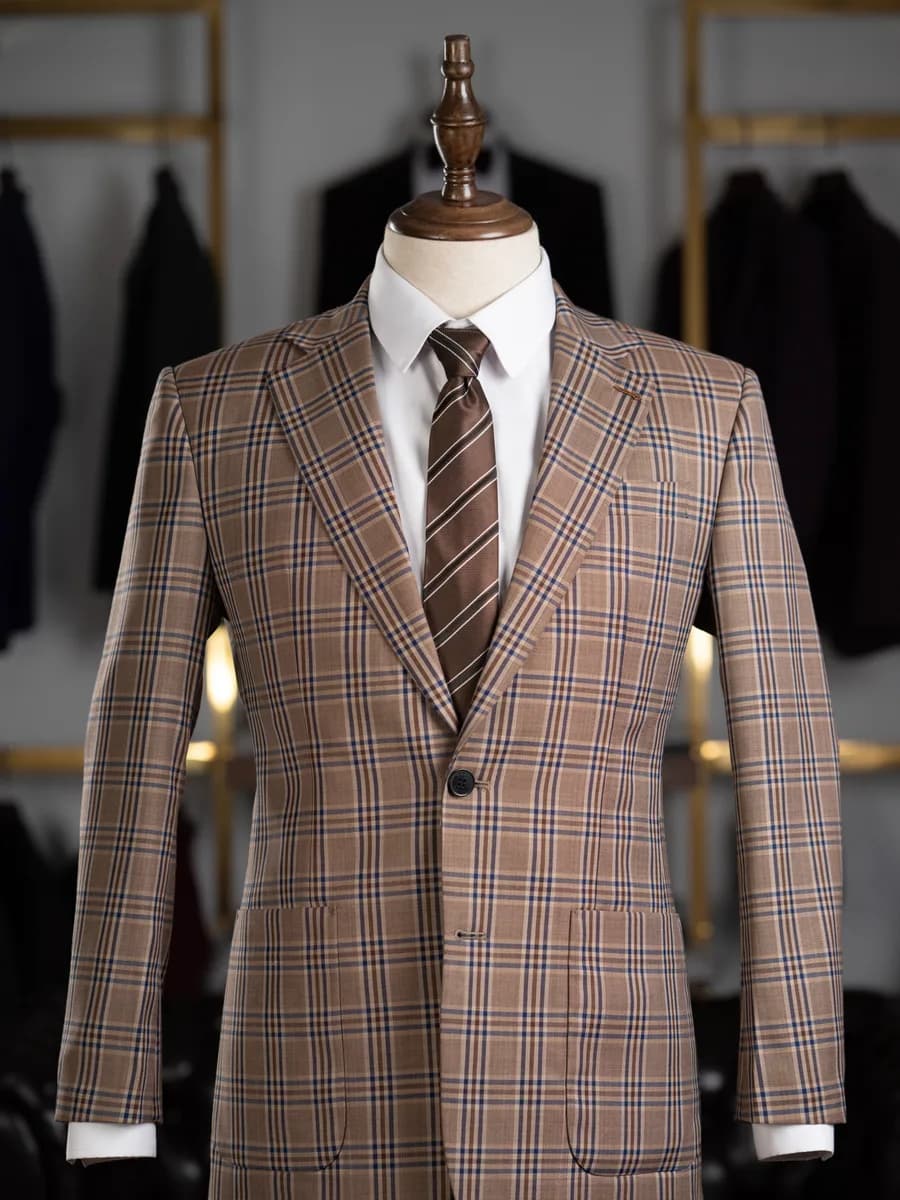 Suit Nâu Cát Kẻ Ô Navy Ve Chữ V Túi Đắp