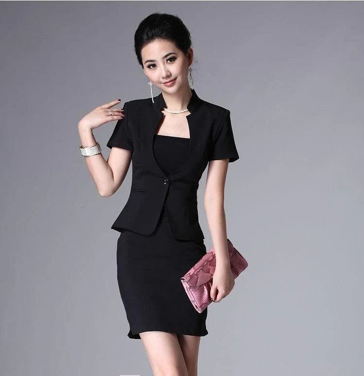 Vest Đen Tay Ngắn Cổ Trụ