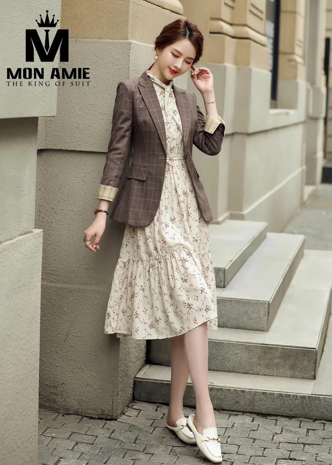 Blazer Nâu Hạt Dẻ Kẻ Ô Nổi