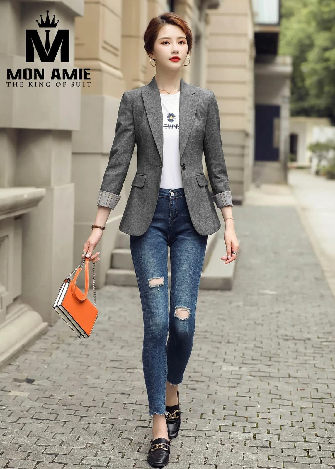 Blazer Xám Lót Caro Cửa Tay