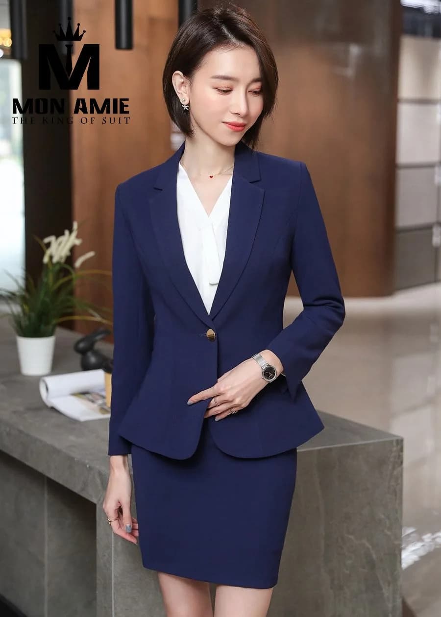 Suit Nữ Xanh Navy Ve Vest Tay Dài Nút Vàng Chân Váy Ôm