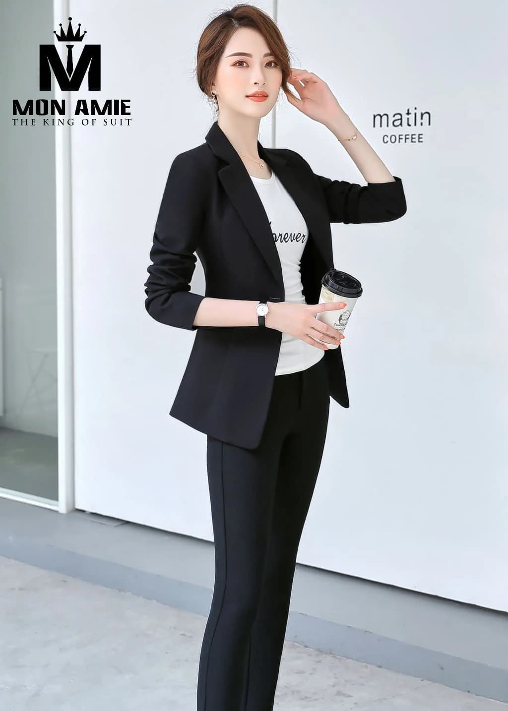 Vest Nữ Đen Một Nút Ve Chữ K Ôm Eo Phối Áo Thun Trắng
