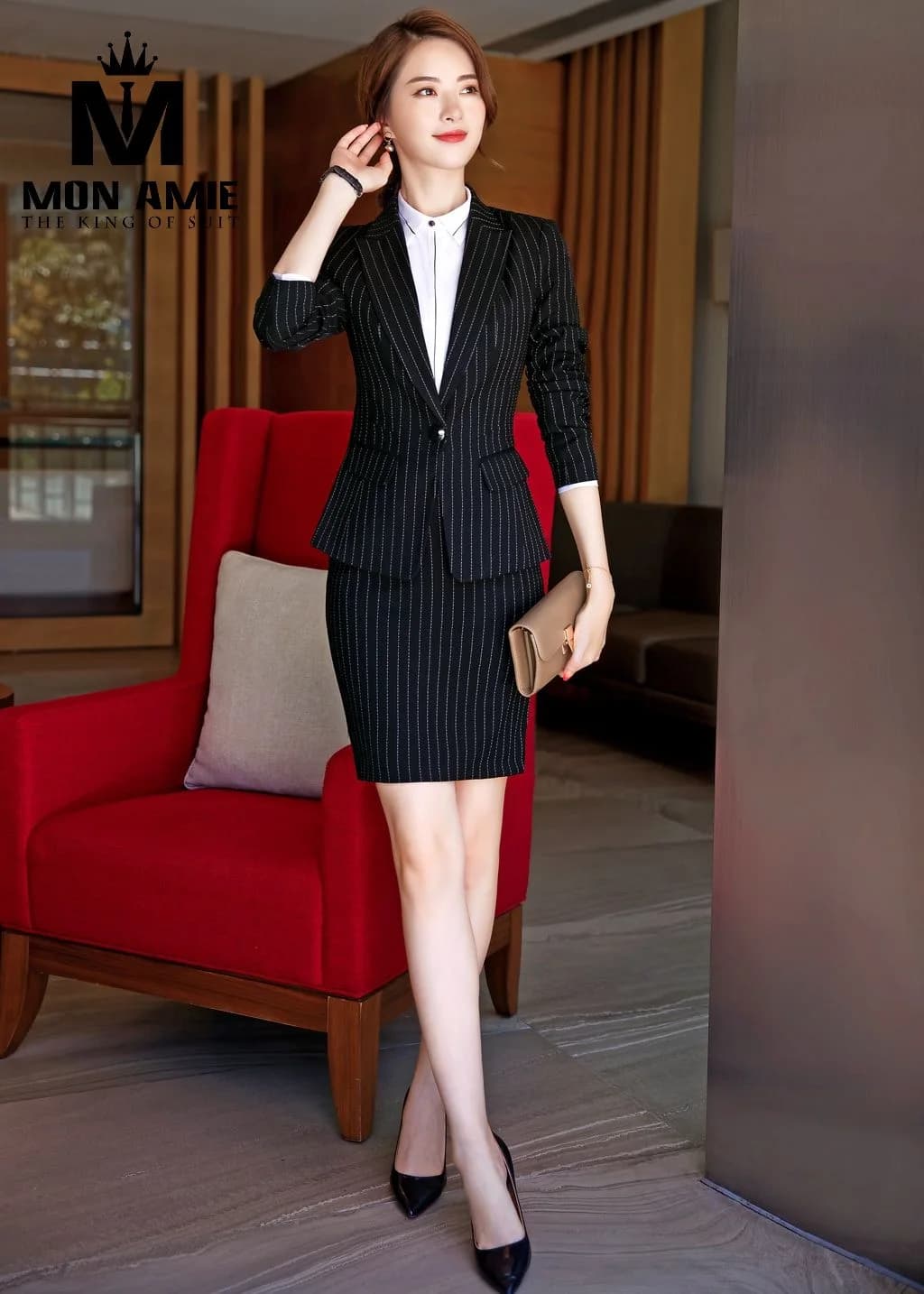 Suit Nữ Đen Kẻ Sọc Chì Một Nút Chân Váy