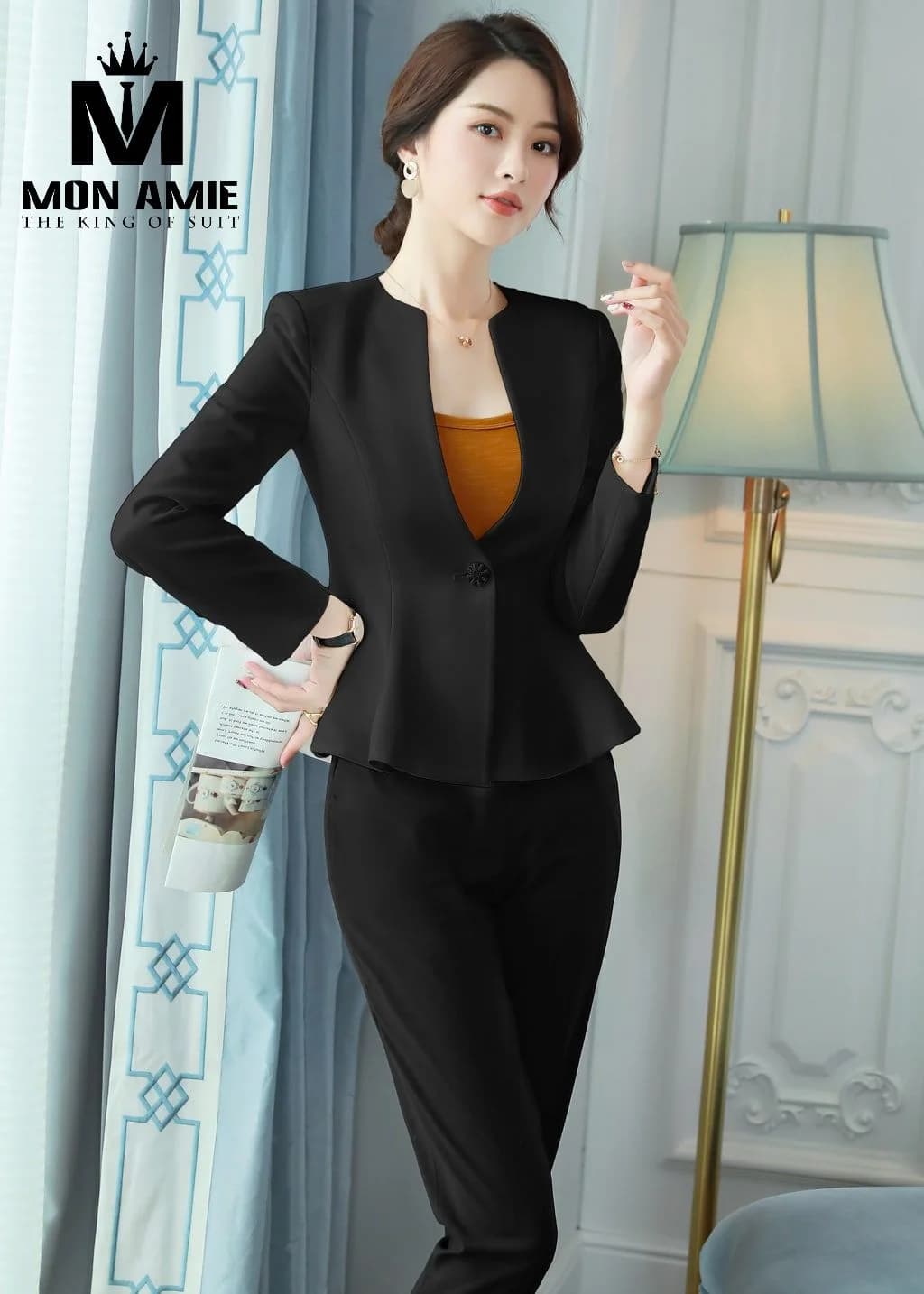 Suit Nữ Đen Cổ V Không Ve Tà Xòe Peplum Một Cúc