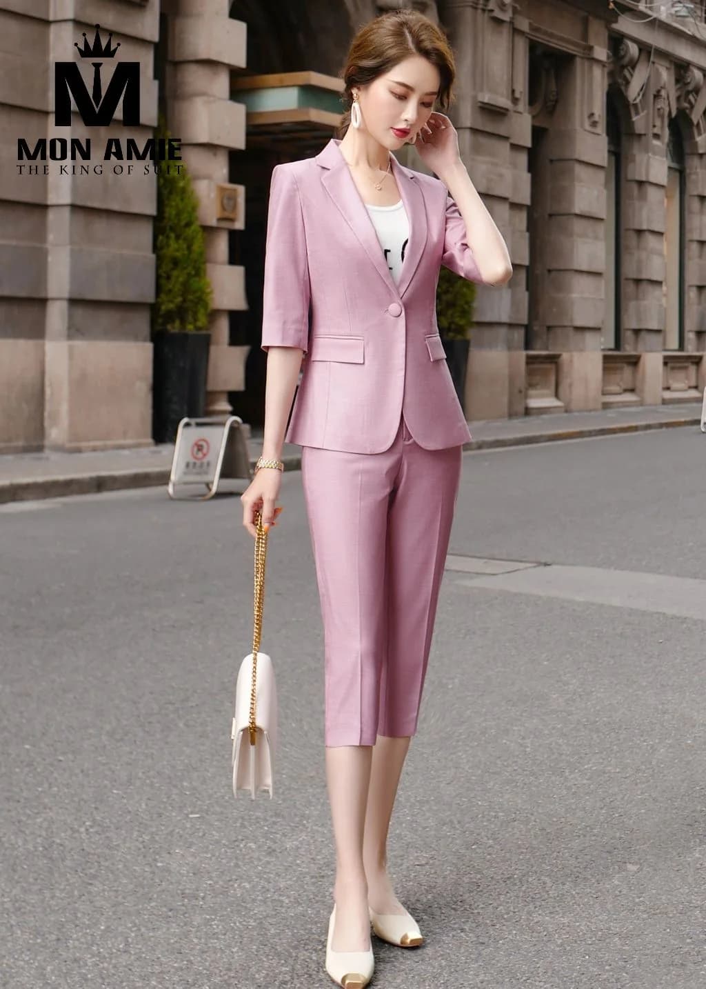 Suit Nữ Hồng Tím Nhạt Tay Ngắn Quần Lửng Một Cúc