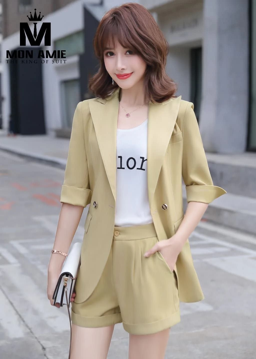 Suit Nữ Vàng Mù Tạt Tay Xắn Kèm Quần Short