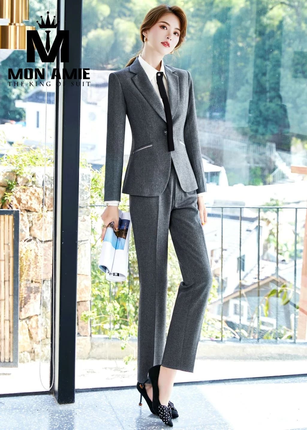 Suit Nữ Xám Chì Vải Vân Nhám Quần Ống Loe Cà Vạt Nhỏ