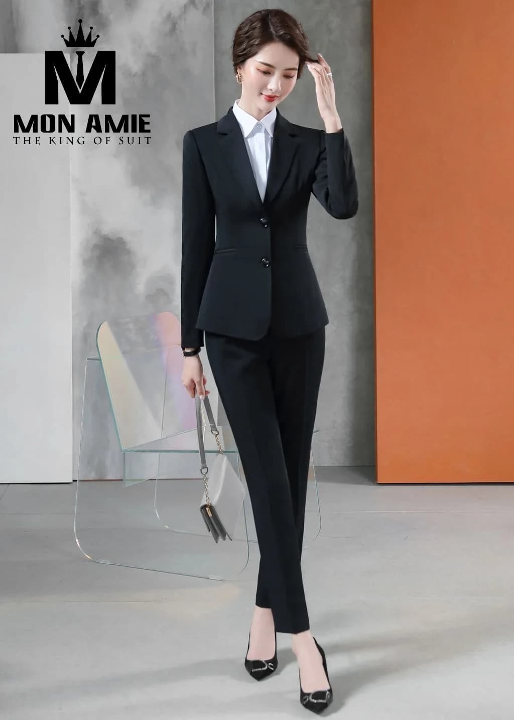 Suit Nữ Đen Than Hai Nút Ôm Eo Quần Ống Đứng