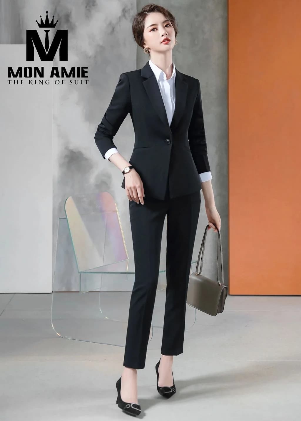 Suit Nữ Đen Một Nút Quần Ống Đứng