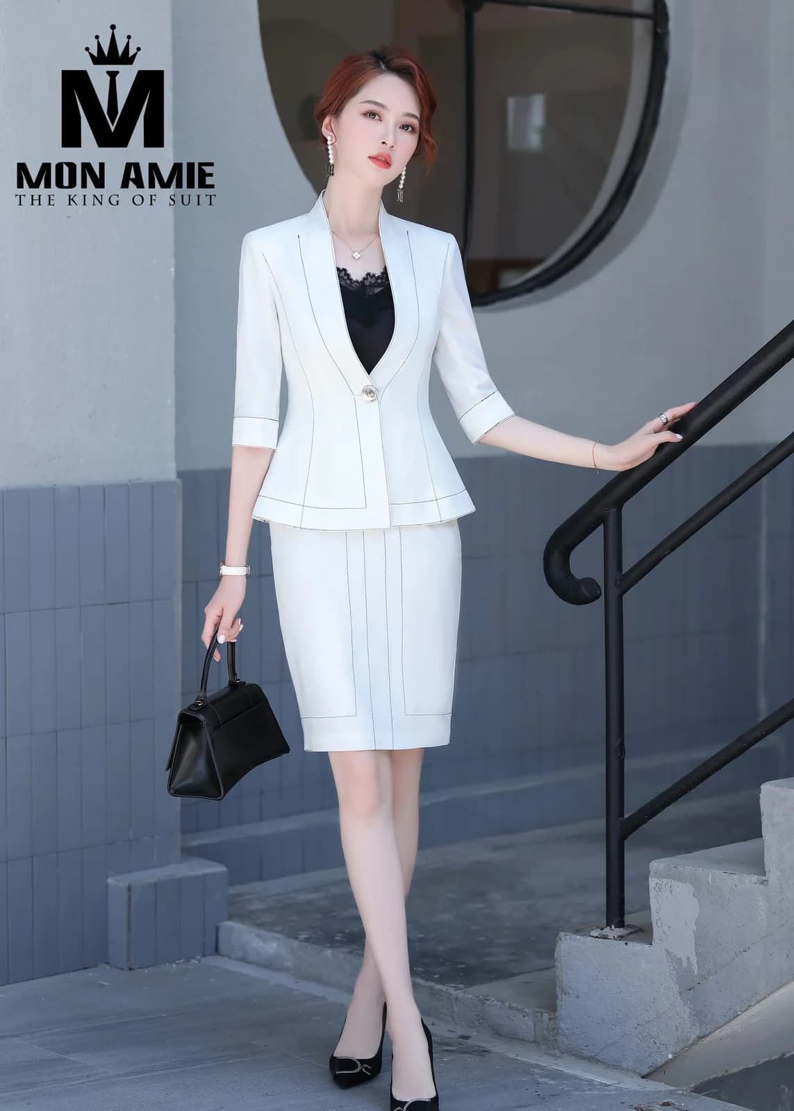 Suit Nữ Trắng Chỉ Nổi Đen Cổ V Tay Lửng Chân Váy Ôm