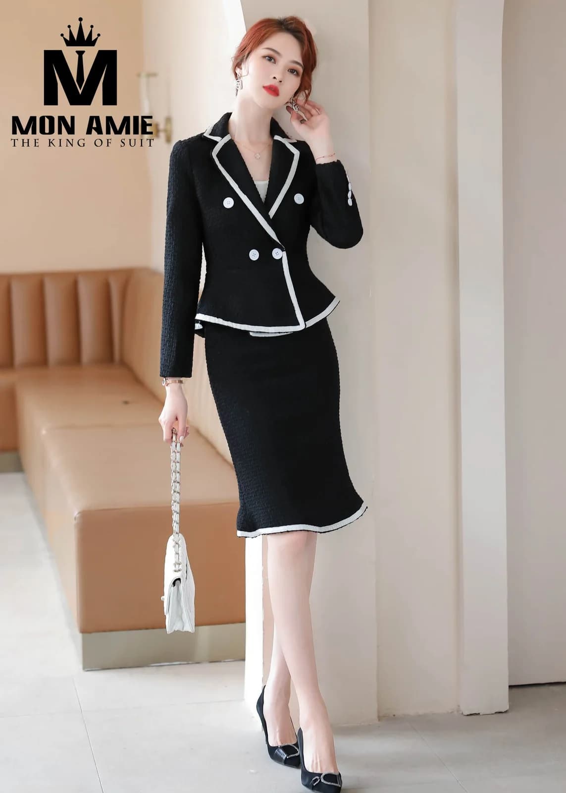 Suit Nữ Tweed Đen Viền Trắng Váy Đuôi Cá Hai Hàng Cúc