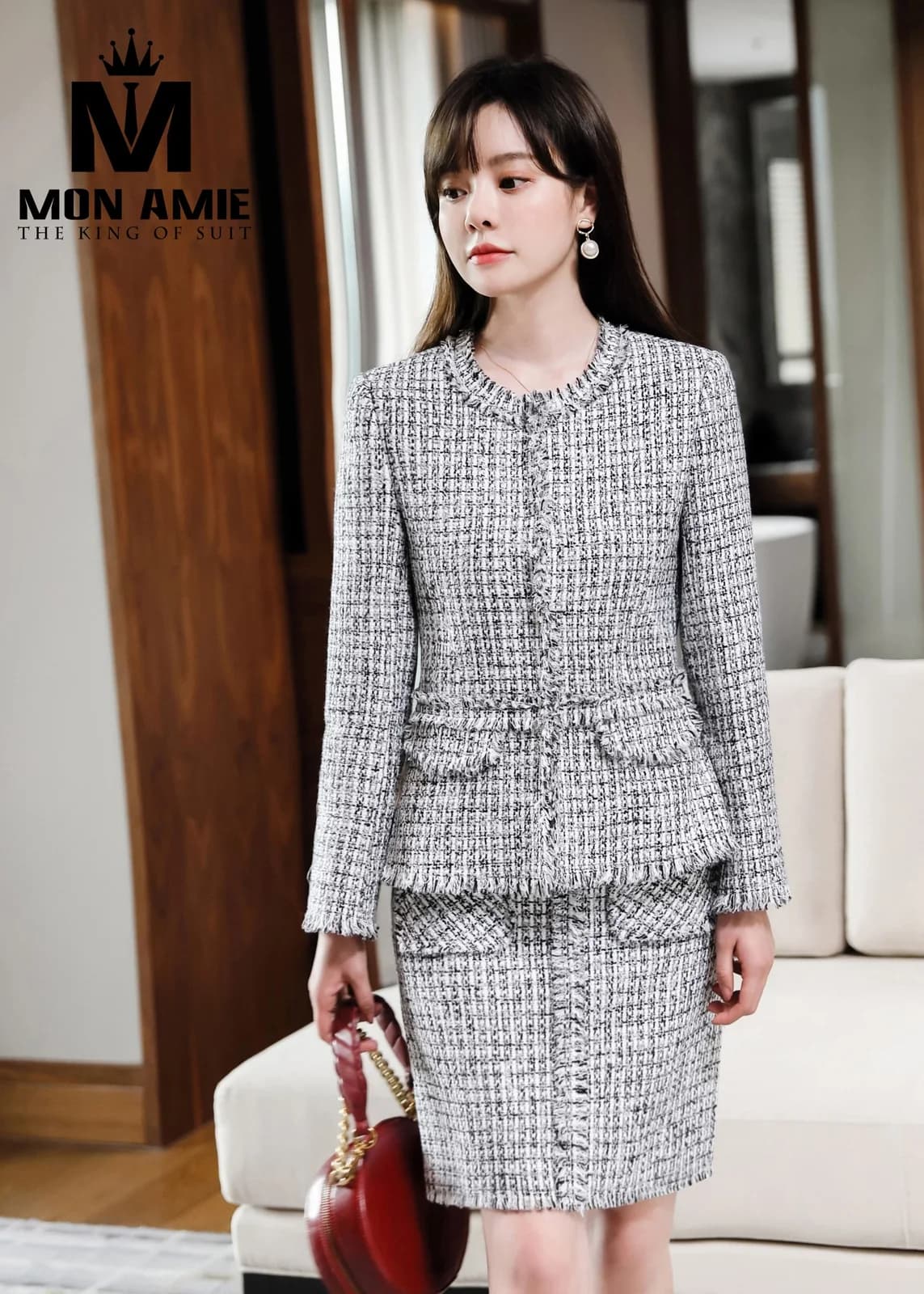 Bộ Tweed Nữ Đen Trắng Viền Tua Rua Peplum Váy Bút Chì