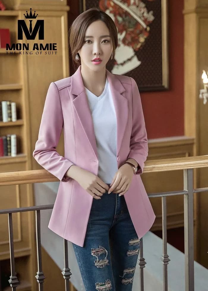 Blazer Nữ Hồng Phấn Ve Bẻ Nhẹ Dáng Suông Dài