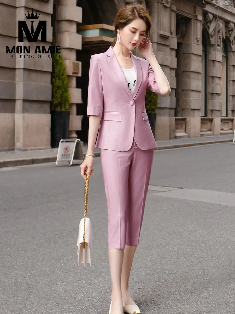 Suit Nữ Hồng Tím Nhạt Tay Ngắn Quần Lửng Một Cúc