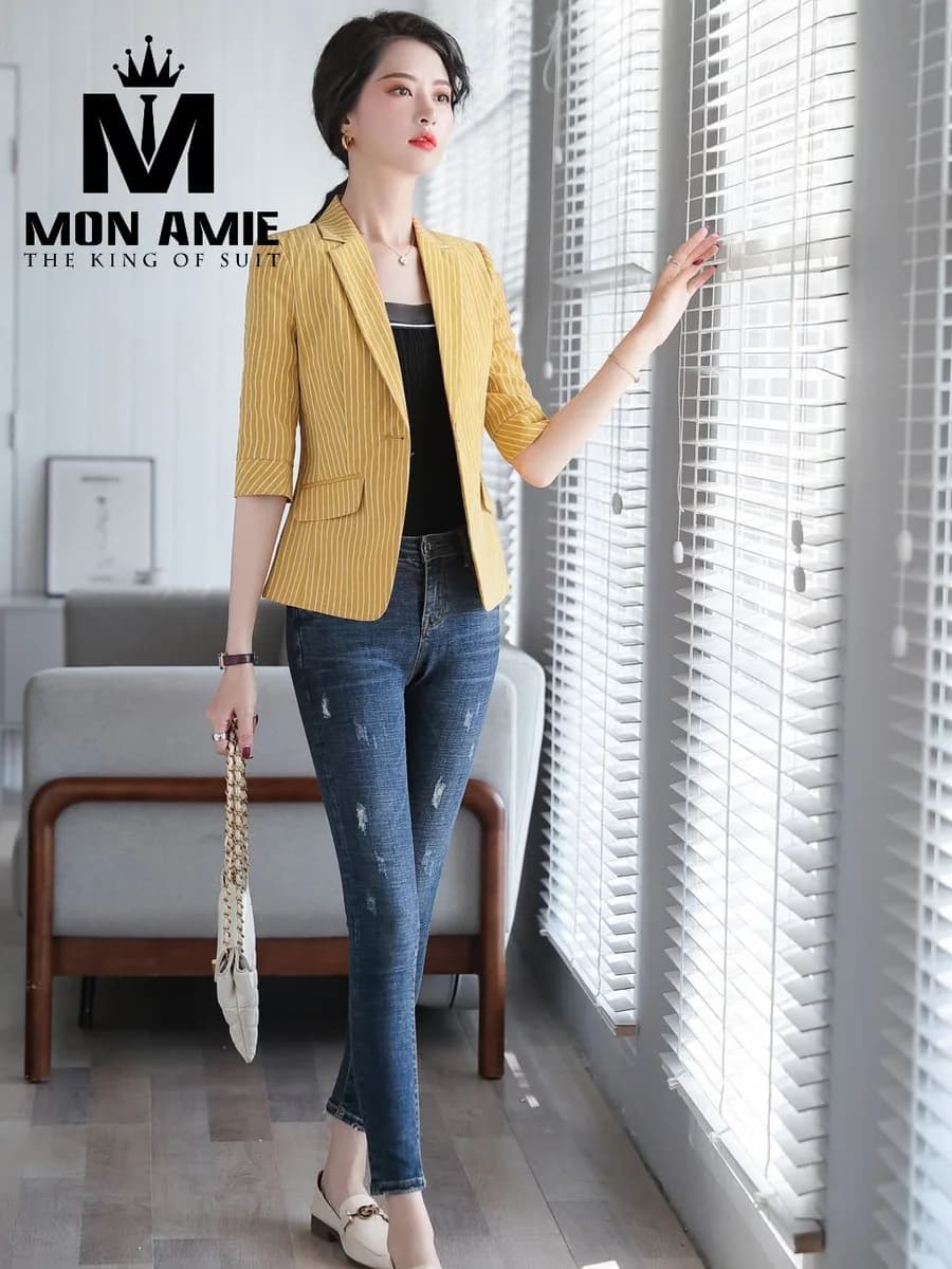 Áo Vest Nữ Vàng Kẻ Sọc Trắng Một Khuy Tay Lỡ