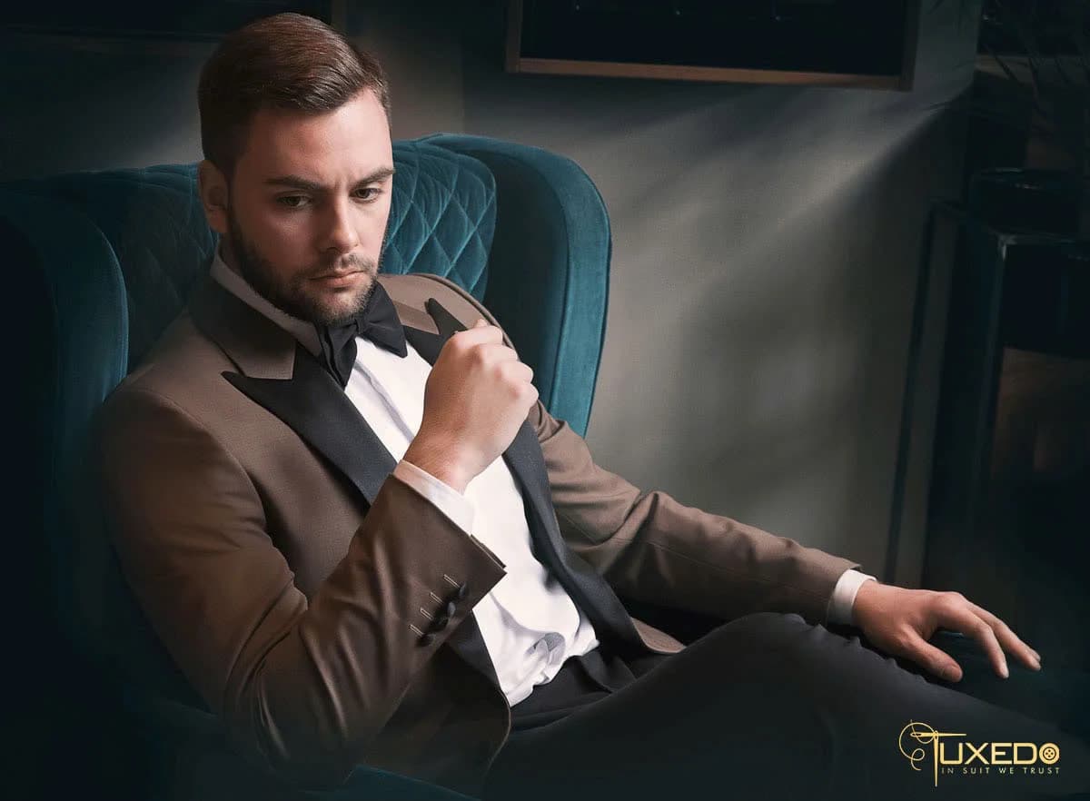 Tuxedo Nâu Hạt Dẻ Ve Nhọn