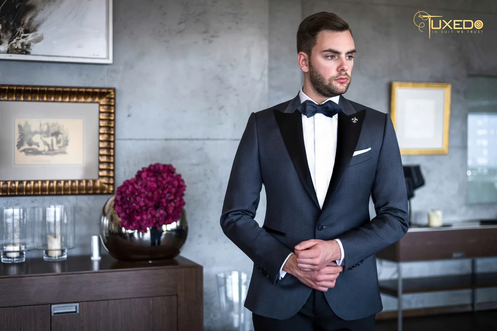 Tuxedo Xanh Than Dệt Chấm Nhỏ