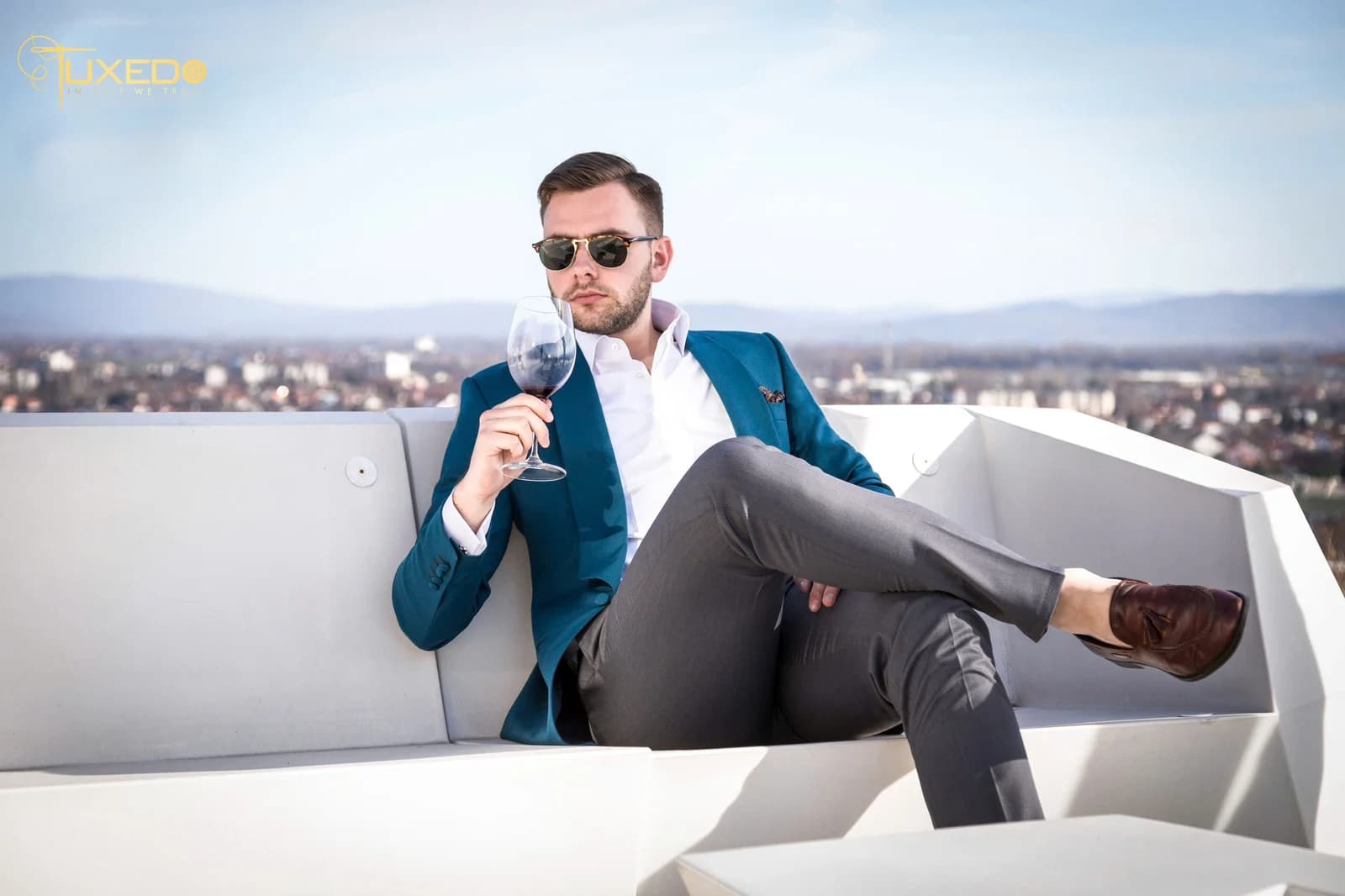 Blazer Xanh Cổ Vịt Phối Quần Xám
