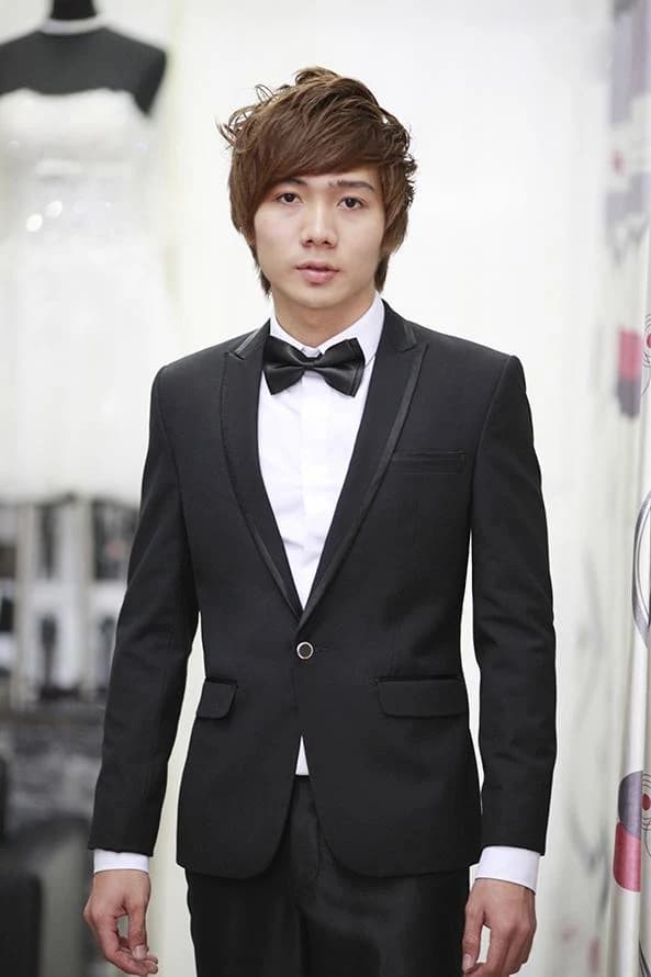 Tuxedo Nút Bạc Đêm Huyền