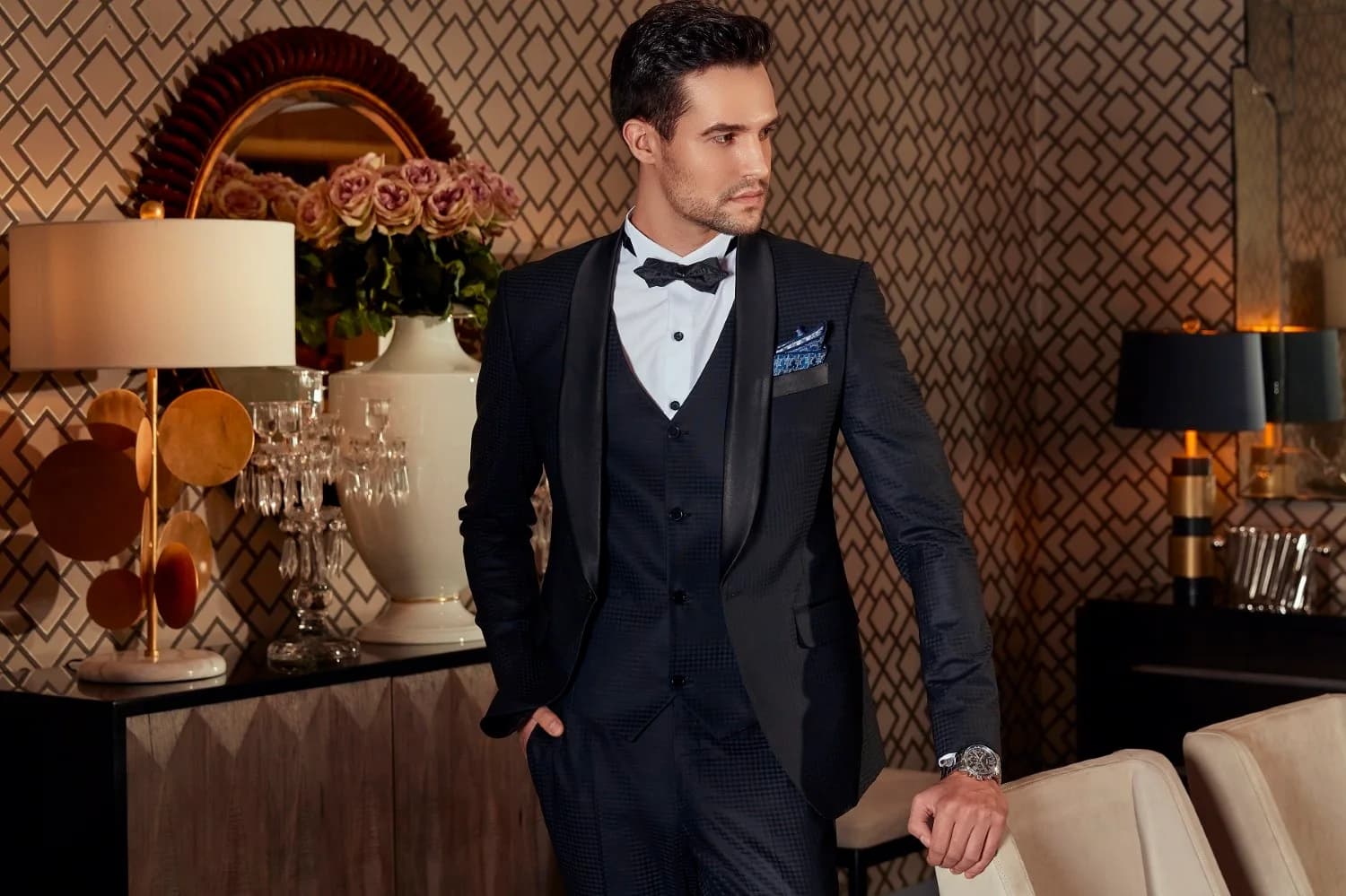 Tuxedo Đen Ánh Navy Ô Vuông Nổi Ve Shawl Gilê Ba Lớp