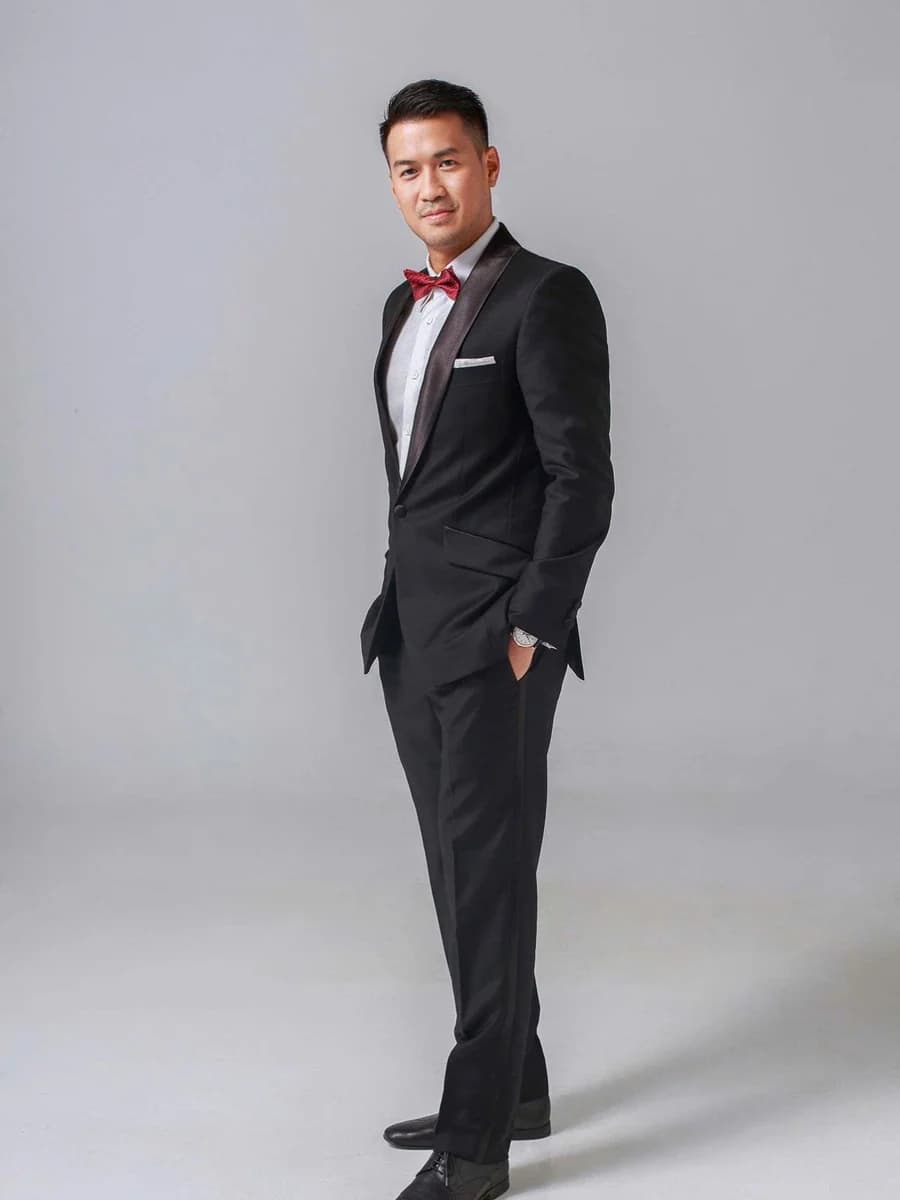 Tuxedo Đen Ve Shawl Ánh Đồng