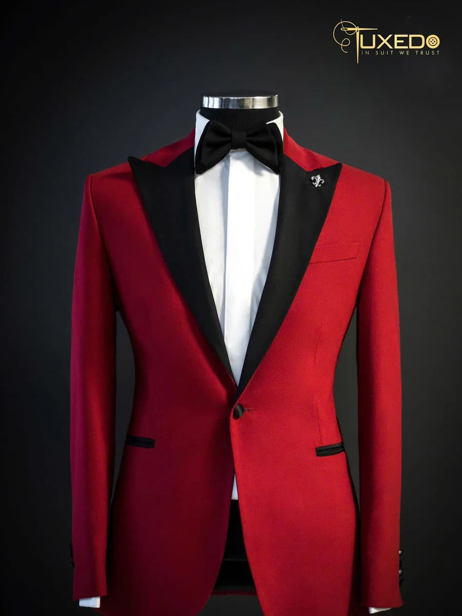 Tuxedo Đỏ Ruby Ve Nhọn Đen
