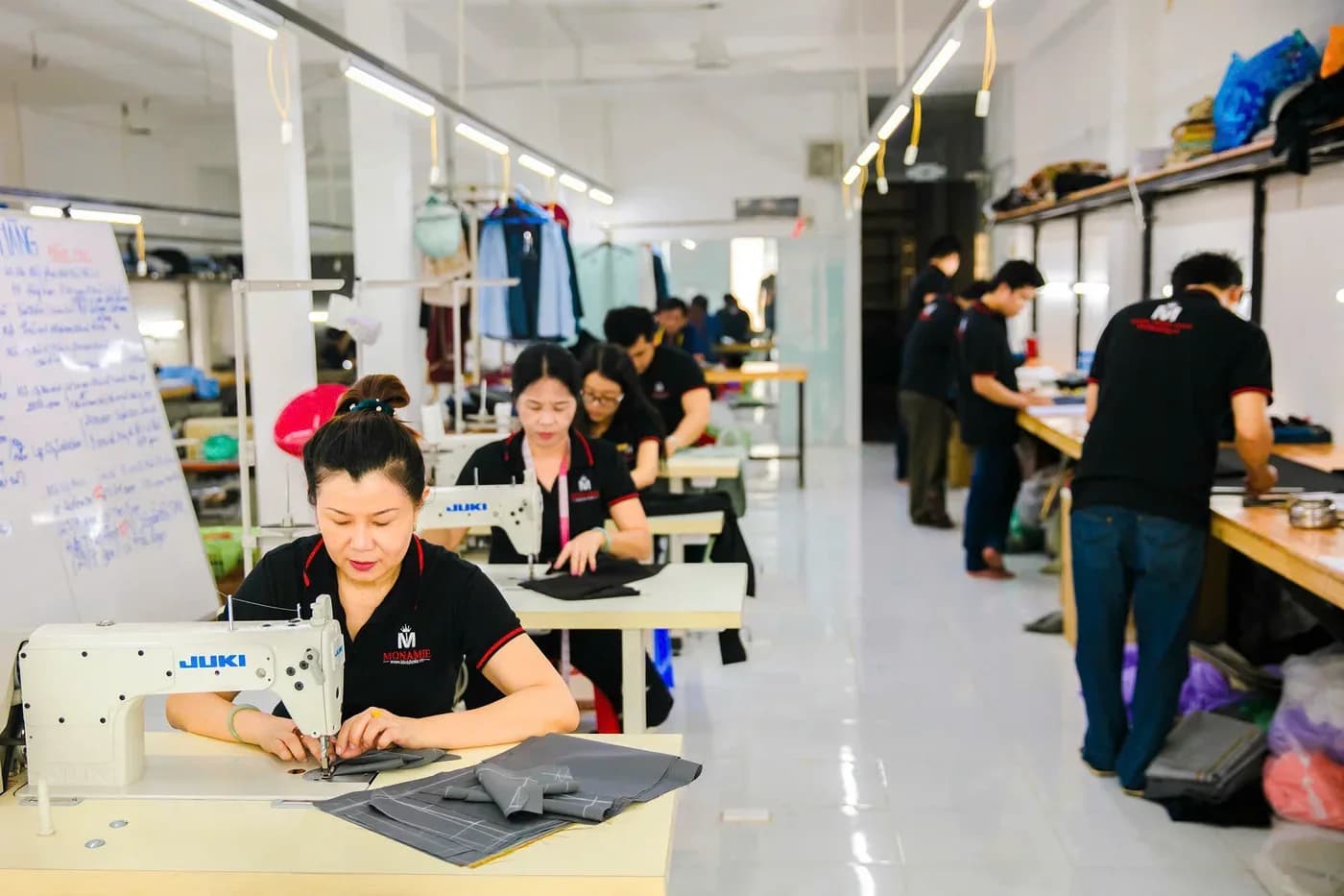 Xưởng may Mon Amie